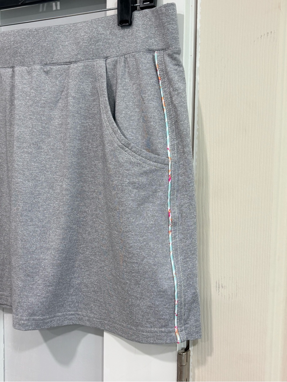 Pebble Beach Women’s L Gray Golf Skort Dry-Luxe Performance Stretch Pockets - Picture 2 of 10